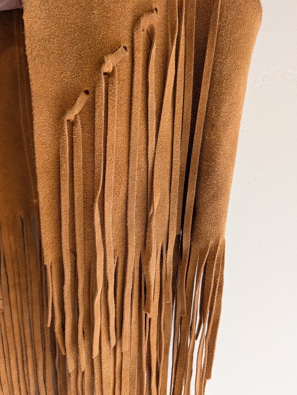 Suede Fringe Vest Tan Size Small VINTAGE - Picture 5 of 8